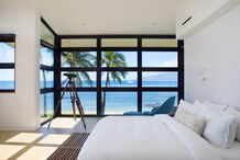 001 FLOURISH - Hawaii Beach House - USA